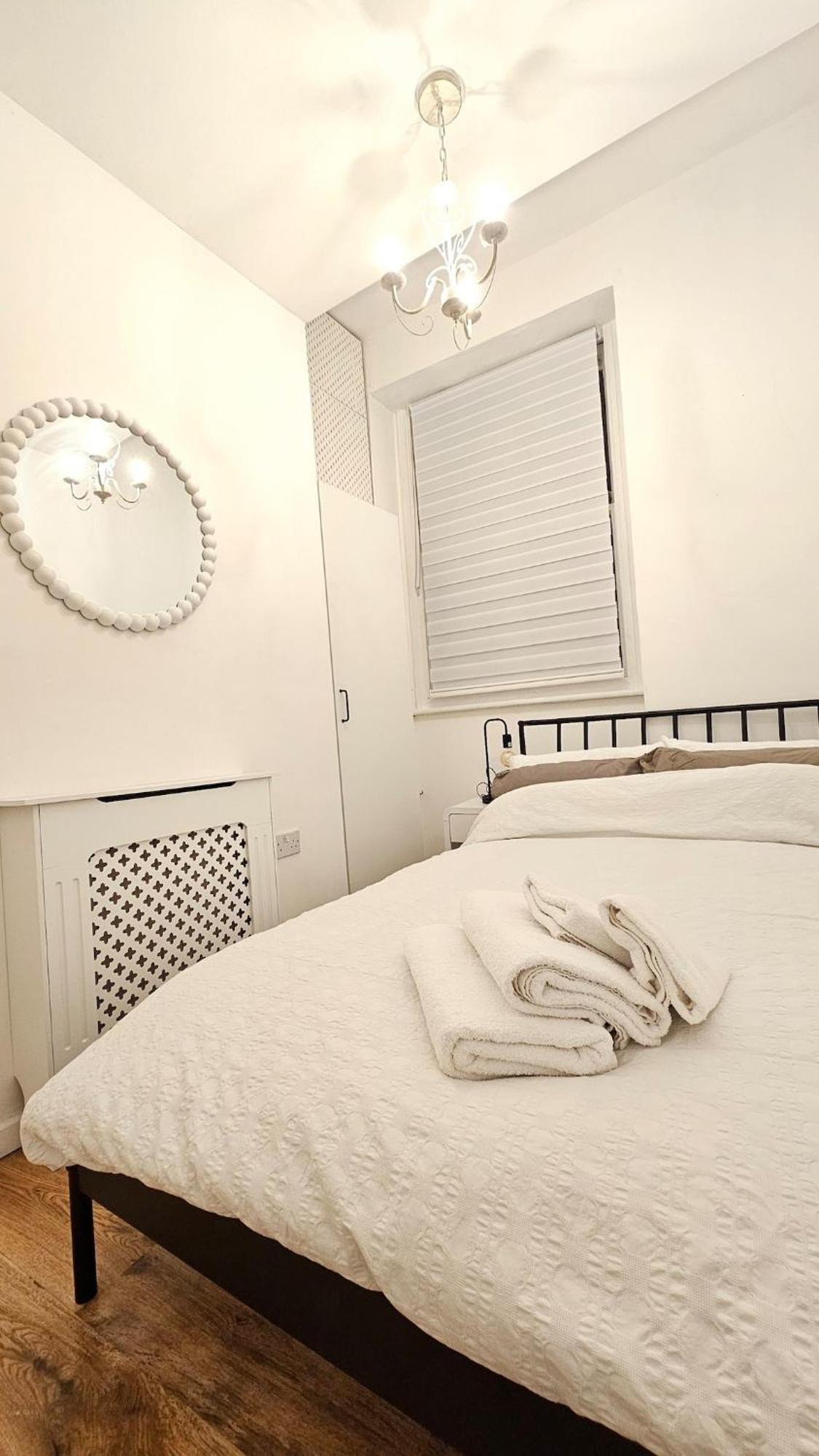 Amazing Flat 1 Bed With Sofa Bed In Paddington